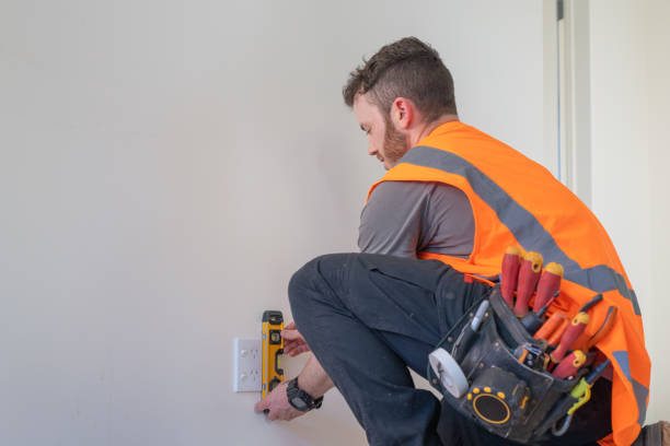 Best Licensed Electrician  in Halesite, NY